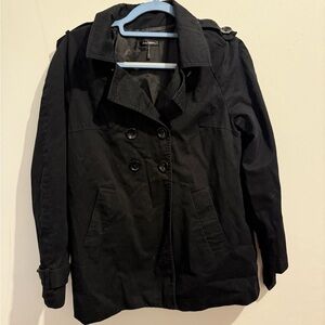 🩶 Daisy Fuentes Black Trench Coat